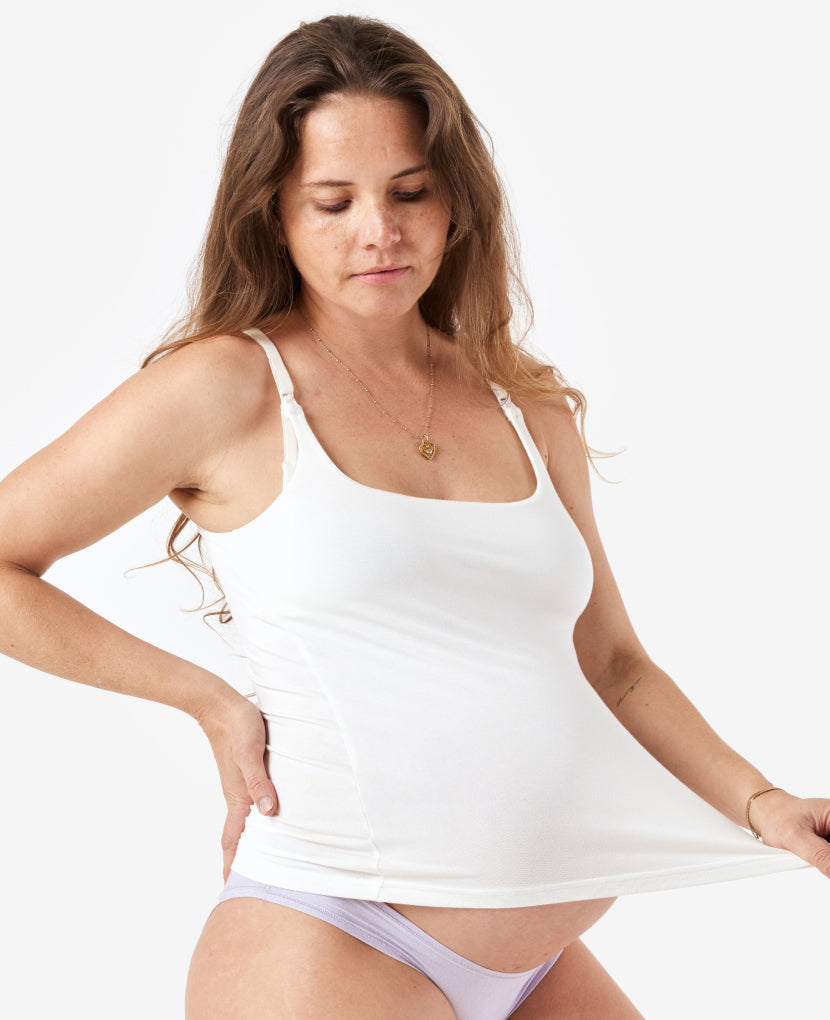 The Always-On Nursing Tank is your 24/7 go-to for easy feeding, maximum comfort, and modern styling. Shown in Chalk.