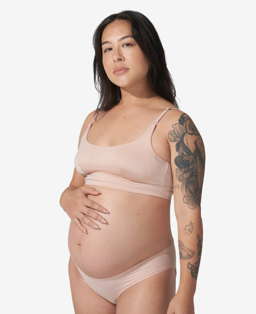 The ultimate in softness, this stretchy, underwear is designed to look and feel great throughout pregnancy and thereafter. Our fabrics are made to the OEKO-TEX 100 safety standard which tests against a list of over 1000 harmful substances. Shown in Clay.