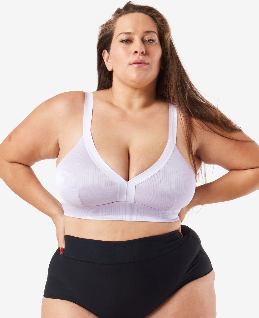 Ultra-stretchy fabric moves with your body and is incredibly soft on sensitive nipples and skin. Our fabrics are made to the OEKO-TEX 100 safety standard which tests against a list of over 1000 harmful substances. Shown in Lavender Haze.