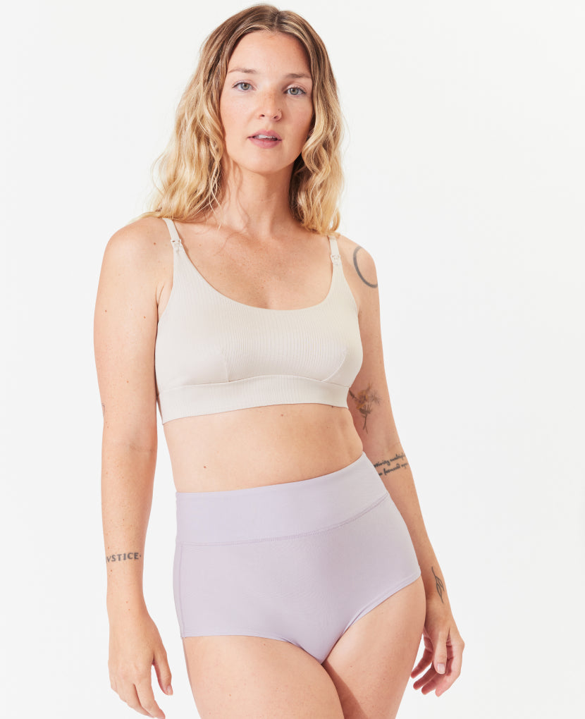 Super soft fabric feels plush and gentle on sensitive skin through your body's changes. Shown in Black/Lavender Haze/Grey.