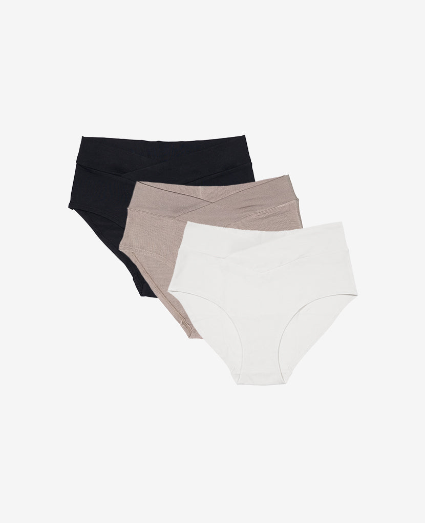 The Embrace Crossover Panty 3-pack in Black/Chalk/Silt.