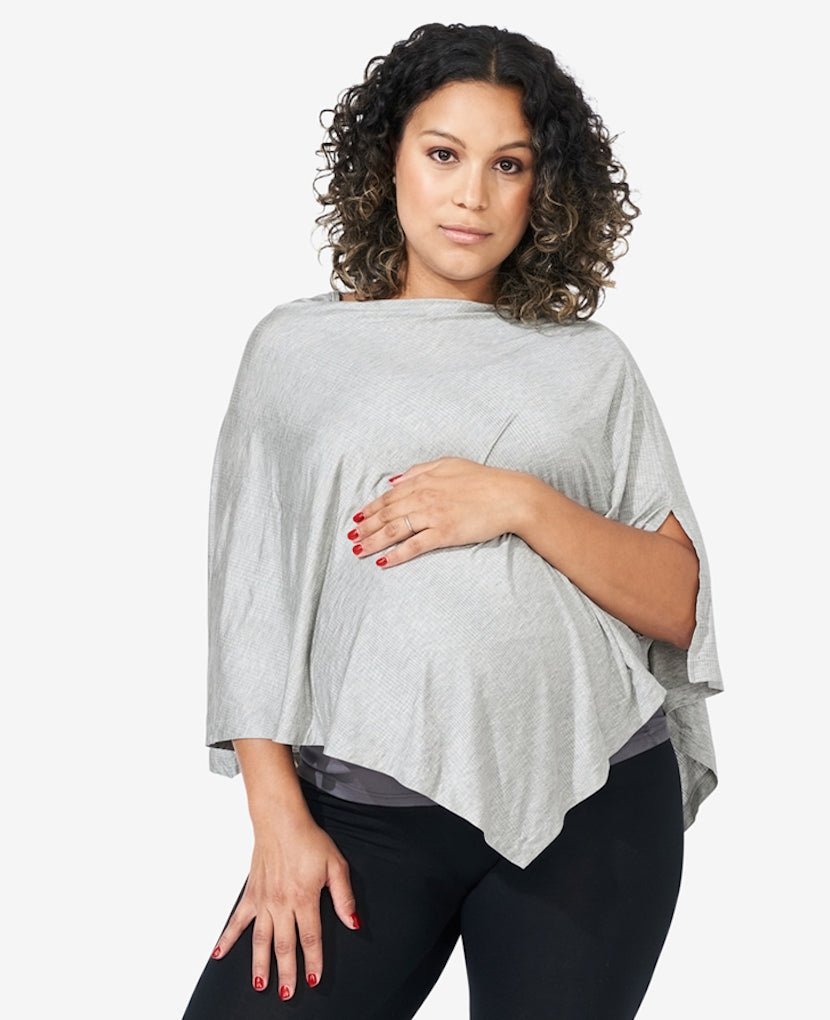 A labor bag essential: easy to push aside for skin-to-skin, nursing, and postpartum exams. Yaritza (36B) is 7 months pregnant and wears Size 1. Shown in Grey Marl.