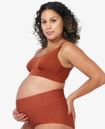 Named “Best Maternity Bra” by InStyle, this Stage 1 pregnancy-through-postpartum bra – with clip-down easy nursing access – is the ultimate in comfort. Shown in Ember.