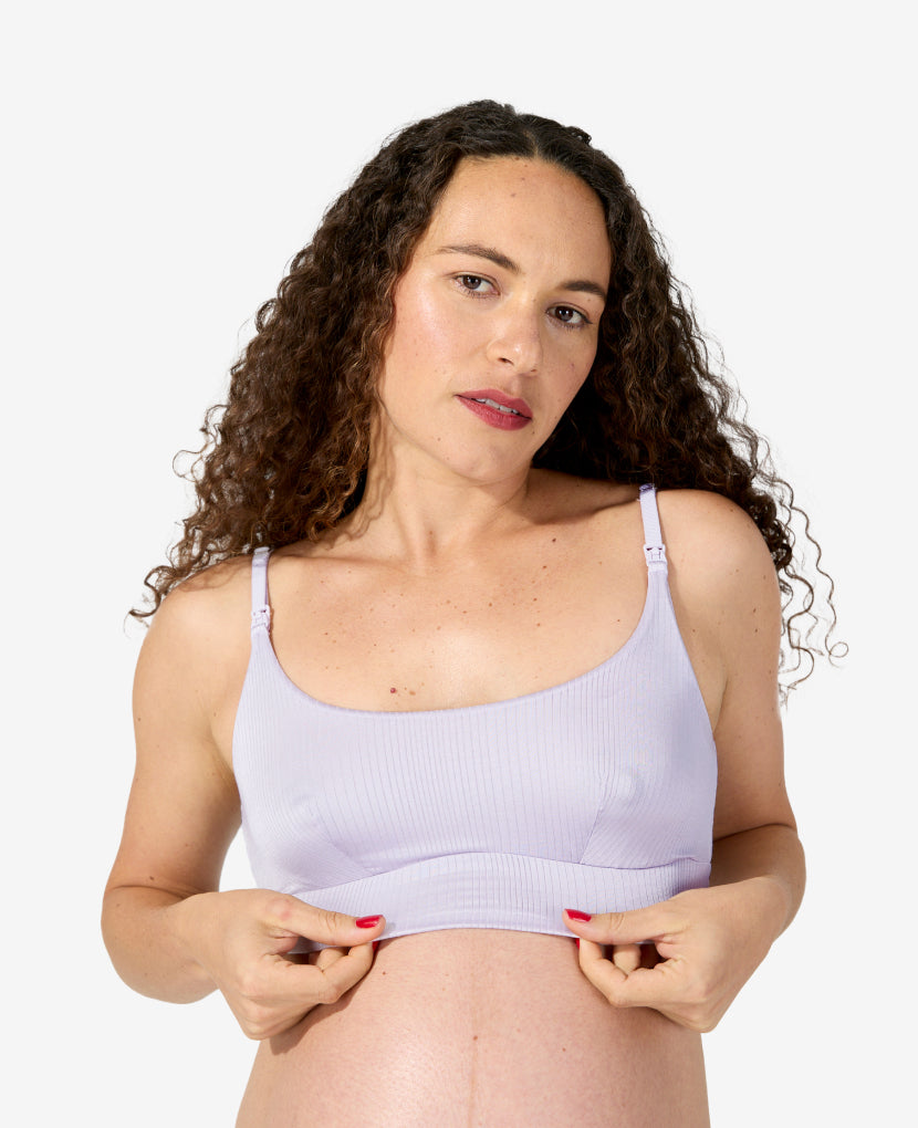 Designed to comfortably fit your body from maternity through every stage of breastfeeding and beyond. Alessandra is 36 weeks pregnant and wears a size S. Shown in Lavender Haze.