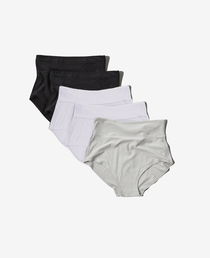 Craveably comfortable maternity-to-postpartum and C-section panty. Now available in Black/Lavender Haze/Grey.