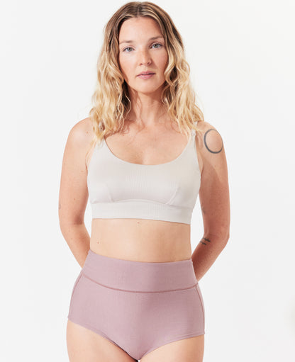 A transitional panty for maternity through postpartum — but you'll wear it well after. Available in String/Clay/Dusk.