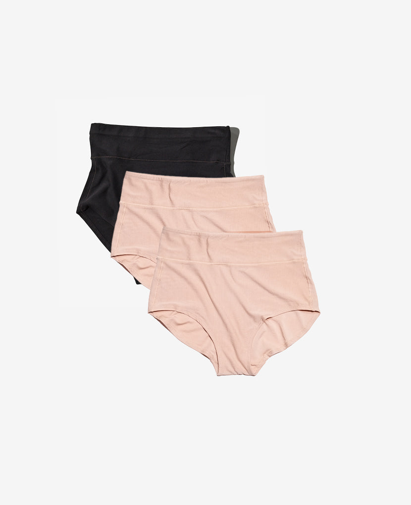 Craveably comfortable maternity-to-postpartum and C-section panty. Now available in a 3-Pack. Shown in Black/Clay/Clay.