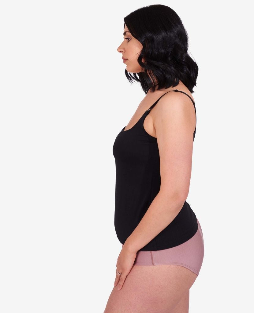 Made of super soft and stretchy OEKO-TEX certified fabric, this tank moves with you as your body transforms through postpartum & breastfeeding.