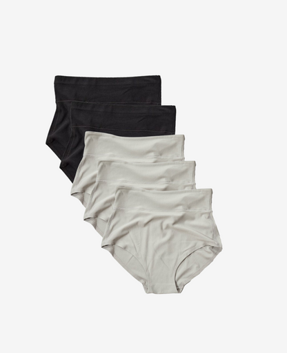 Craveably comfortable maternity-to-postpartum and C-section panty. Now available in a 5-Pack (shown in Grey/Black).