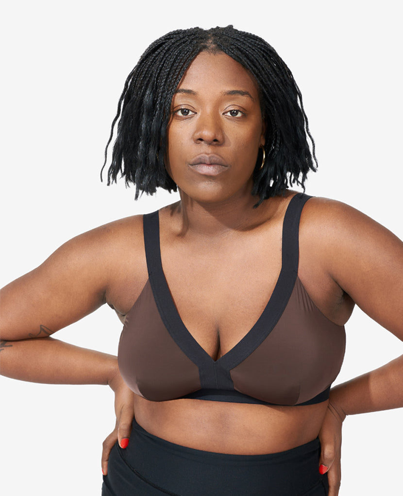 Sleek design, subtle support, and smooth fabric. Tahirah is size 38D and wears a size Large.